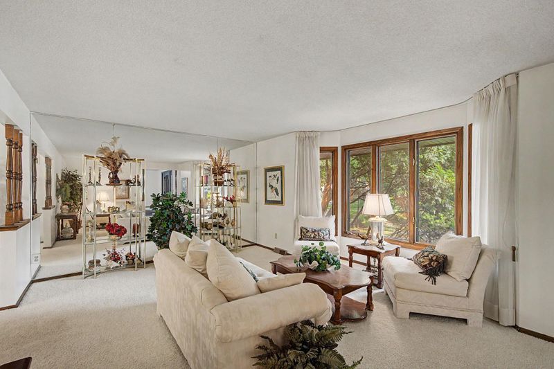 1498 N Danube Rd, Fridley, MN 55432