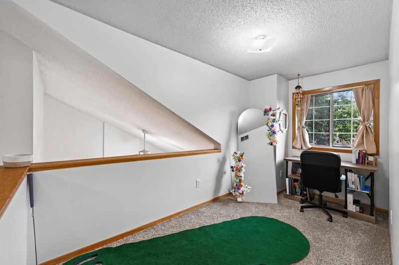 9966 Fillmore St NE, Blaine, MN 55434