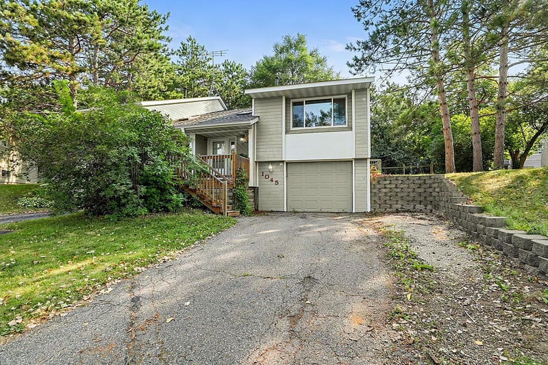 1045 Benedict Dr, Sauk Rapids, MN 56379