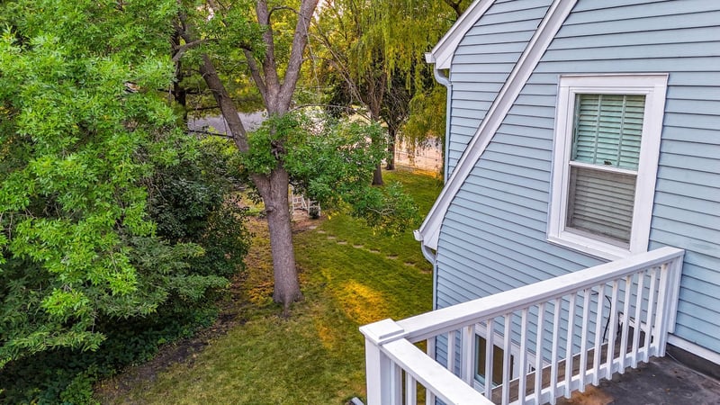 803 10th St S, Moorhead, MN 56560