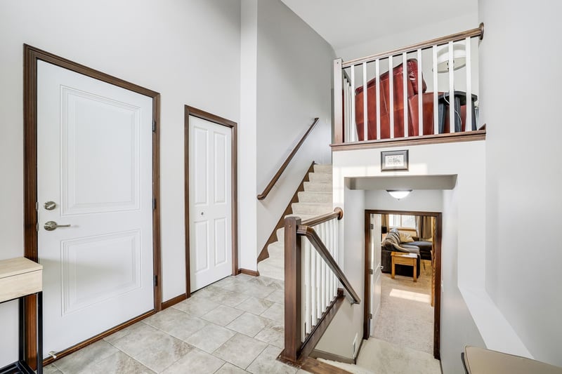 8631 Tessman Farm Rd N, Brooklyn Park, MN 55445