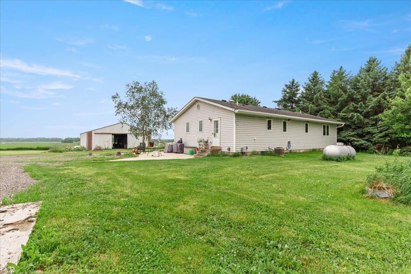 20274 Us Highway 169, Milaca, MN 56353