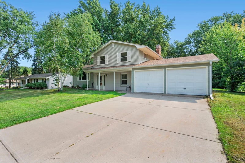 3704 Glen Oaks Ave, White Bear Lake, MN 55110