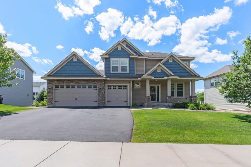7739 60th St S, Cottage Grove, MN 55016