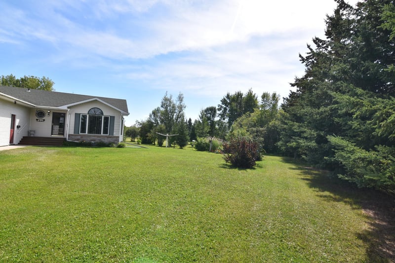 220 4th Ave SW, Baudette, MN 56623