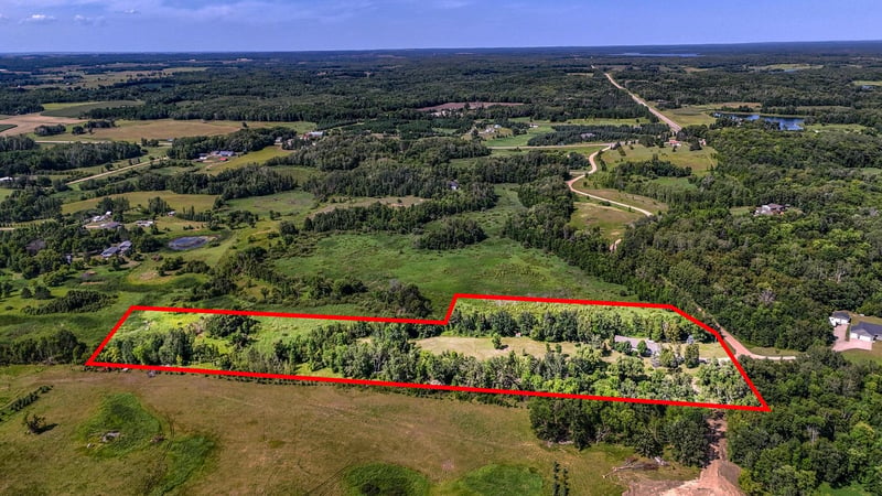 19400 Woodland Cir, Detroit Lakes, MN 56501