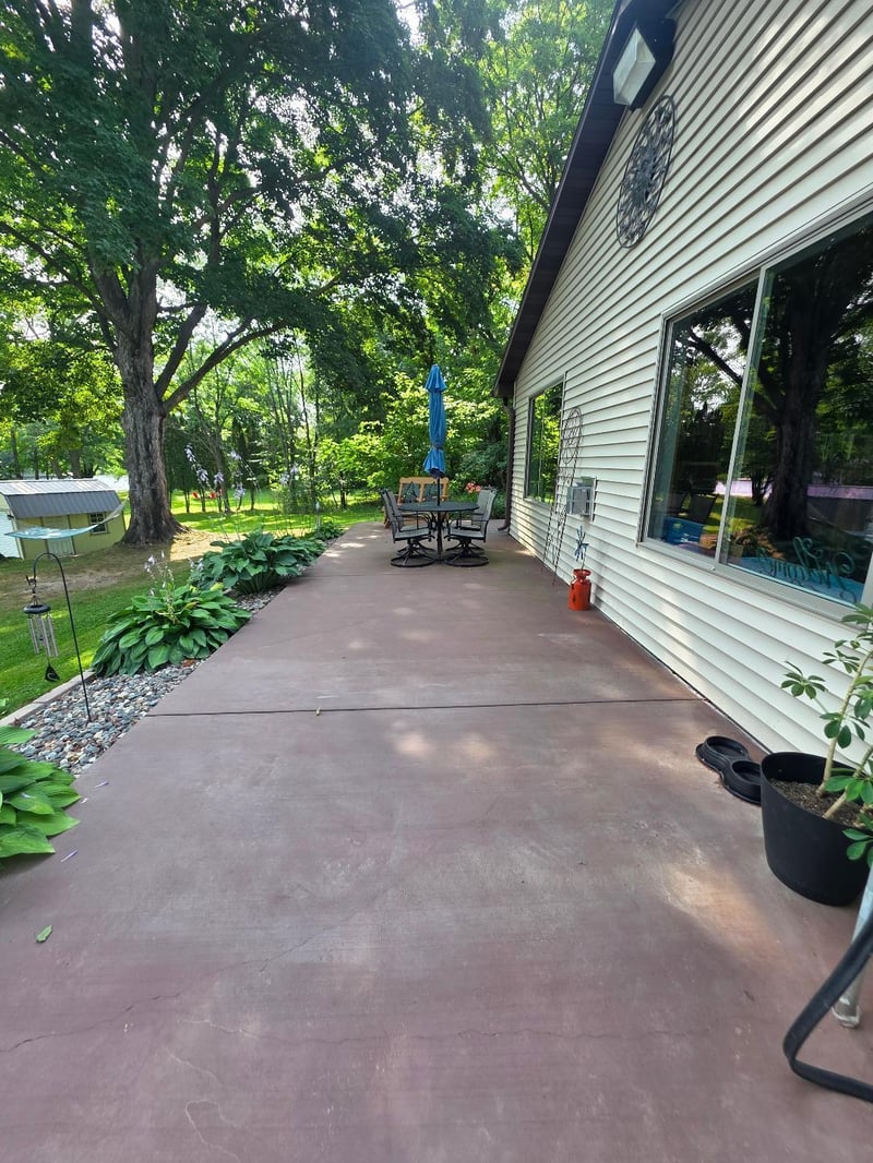 2623 5 5 1/2 St, Cumberland, WI 54829