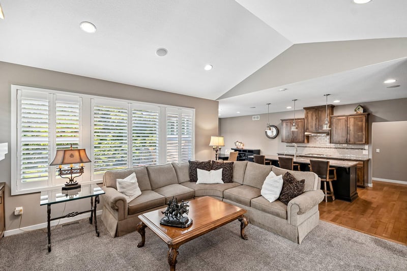 14318 Shore Crest Dr NW, Prior Lake, MN 55372