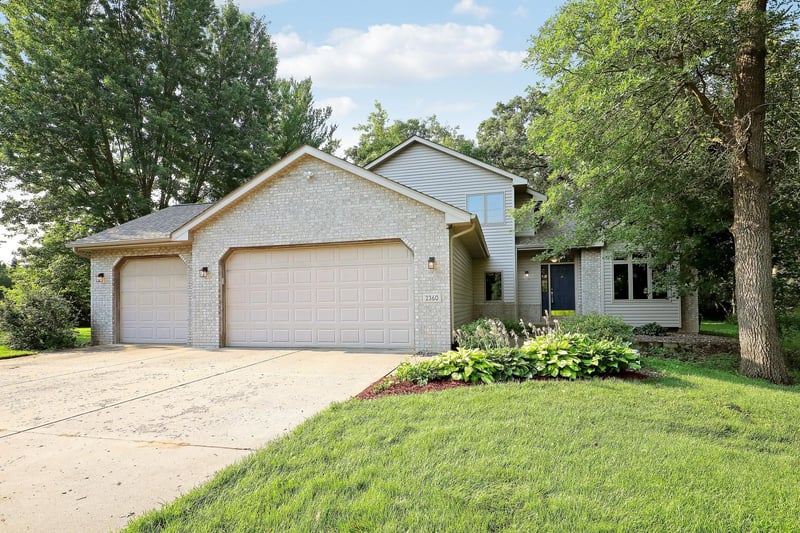 2360 170th Ln NW, Andover, MN 55304