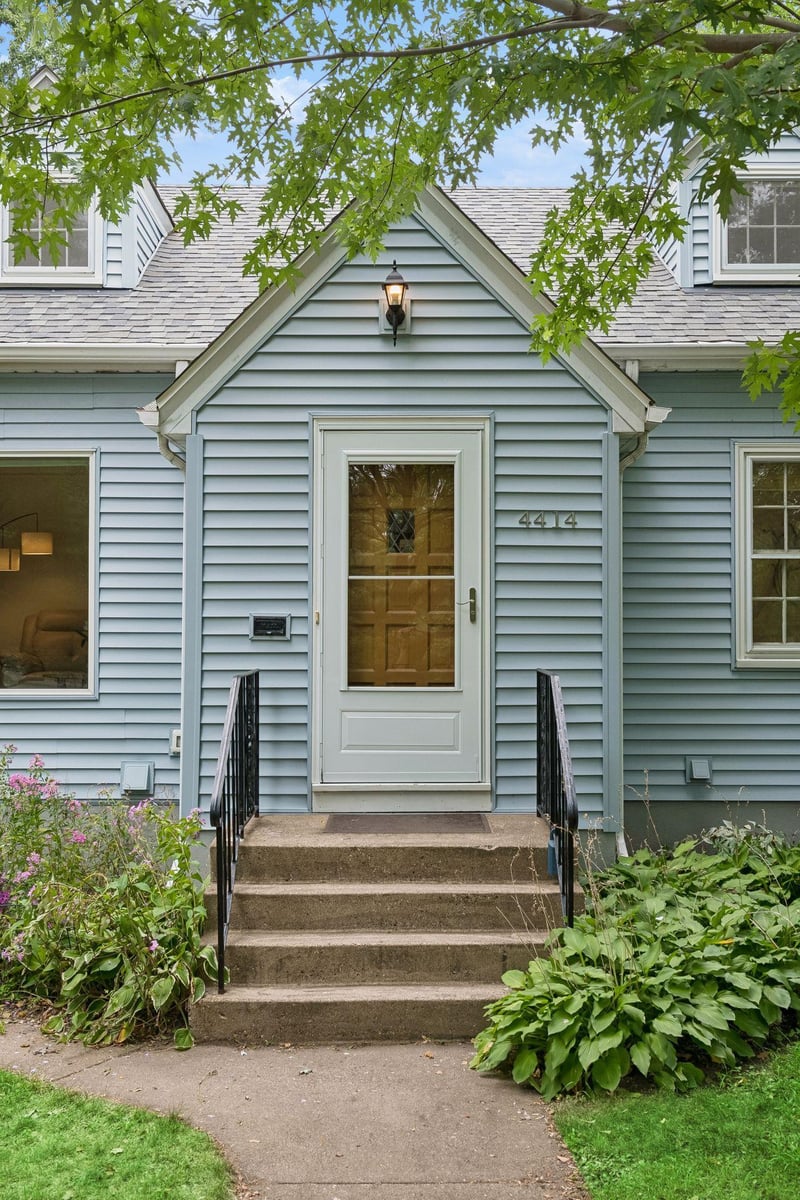 4414 Nawadaha Blvd, Minneapolis, MN 55406