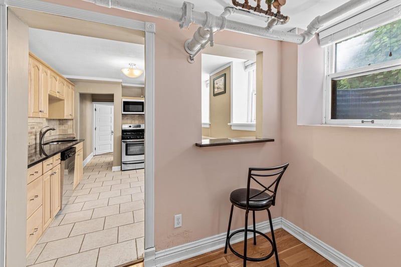 2621 Humboldt Ave S #7, Minneapolis, MN 55408