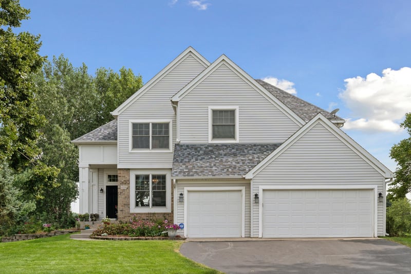 11251 Nassau Cir NE, Blaine, MN 55449