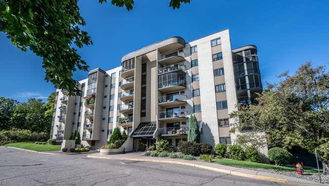 1111 Elway St #203, Saint Paul, MN 55116