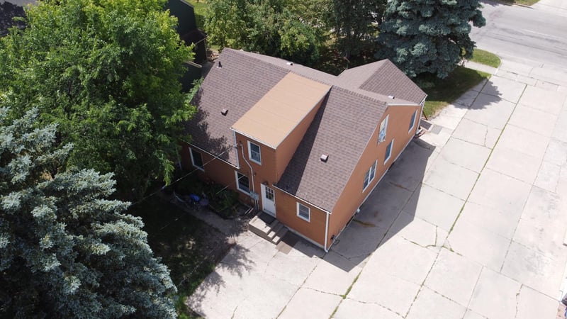 420 14th St S, Moorhead, MN 56560