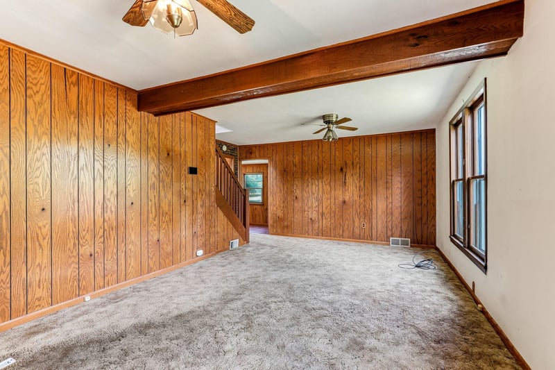 1140 Griffin Ave, Mahtomedi, MN 55115