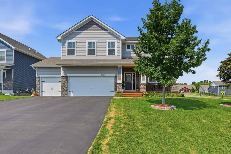 11780 Evergreen Cir N, Dayton, MN 55327
