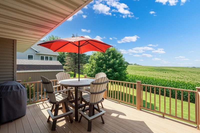 313 Maple Dr, Lanesboro, MN 55949
