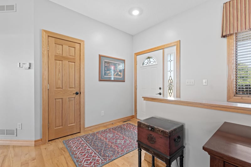 313 Maple Dr, Lanesboro, MN 55949