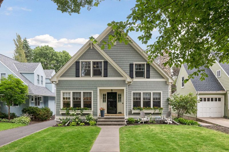 4233 Alden Dr, Edina, MN 55416