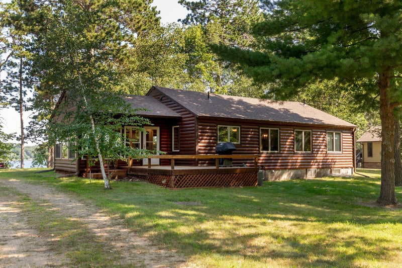 21877 Windy Ridge Rd, Brainerd, MN 56401