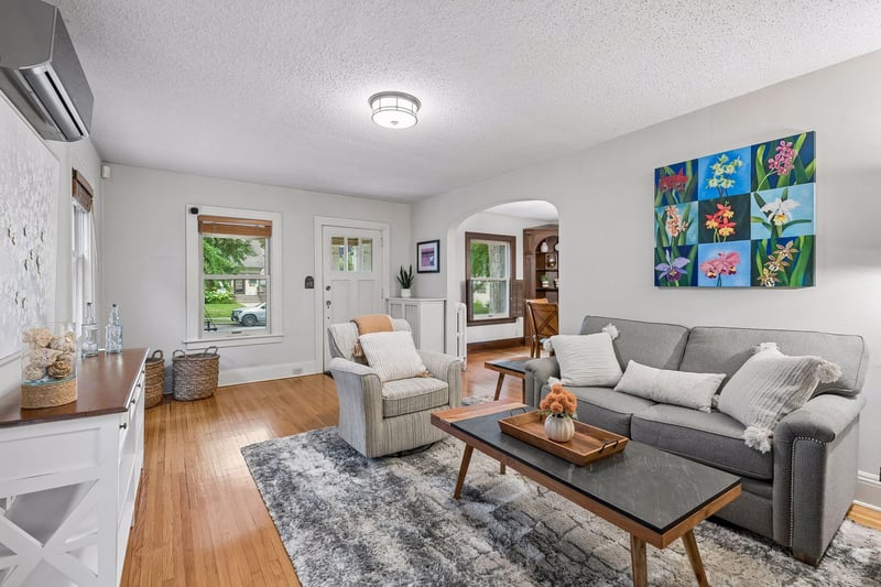 5049 Penn Ave S, Minneapolis, MN 55419