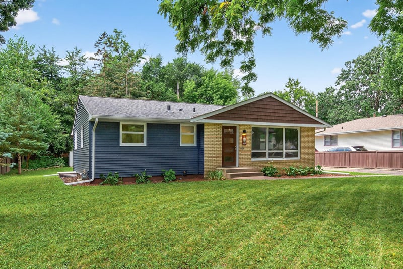 509 Indiana Ave N, Golden Valley, MN 55422