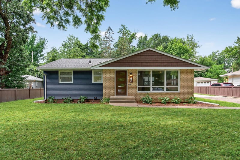 509 Indiana Ave N, Golden Valley, MN 55422