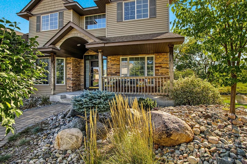 6111 106th Ave N, Brooklyn Park, MN 55443