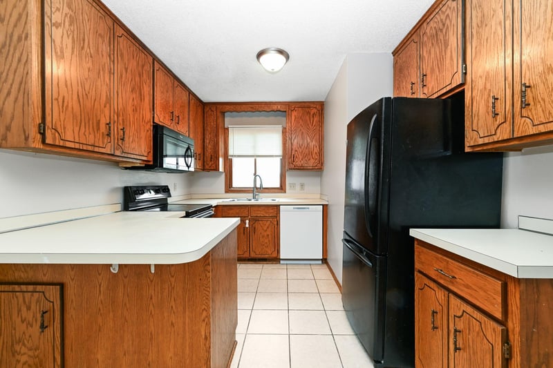 11124 Drake St NW, Coon Rapids, MN 55433