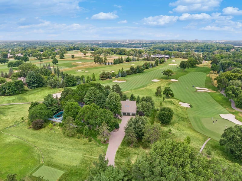 10631 Niblick Ln, Eden Prairie, MN 55347