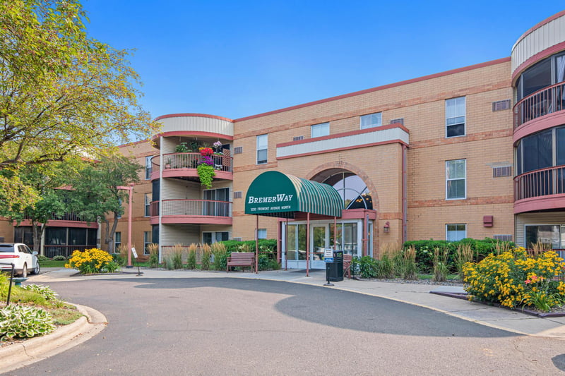 3232 Fremont Ave N #229, Minneapolis, MN 55412