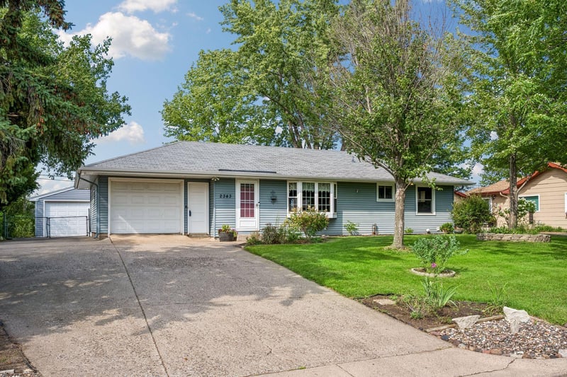2343 115th Ave NW, Coon Rapids, MN 55433