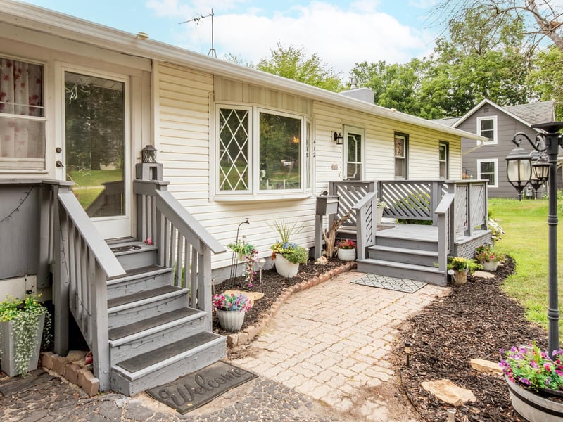 412 Water St E, Cannon Falls, MN 55009