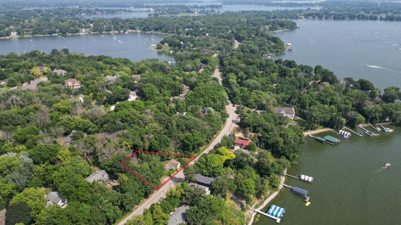 4736 N Shore Dr, Orono, MN 55364