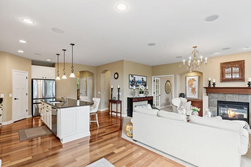 5897 Upland Ln N, Plymouth, MN 55446