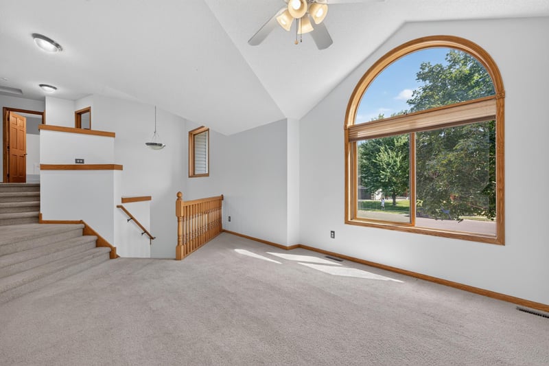 10288 Kali Ave NE, Albertville, MN 55301