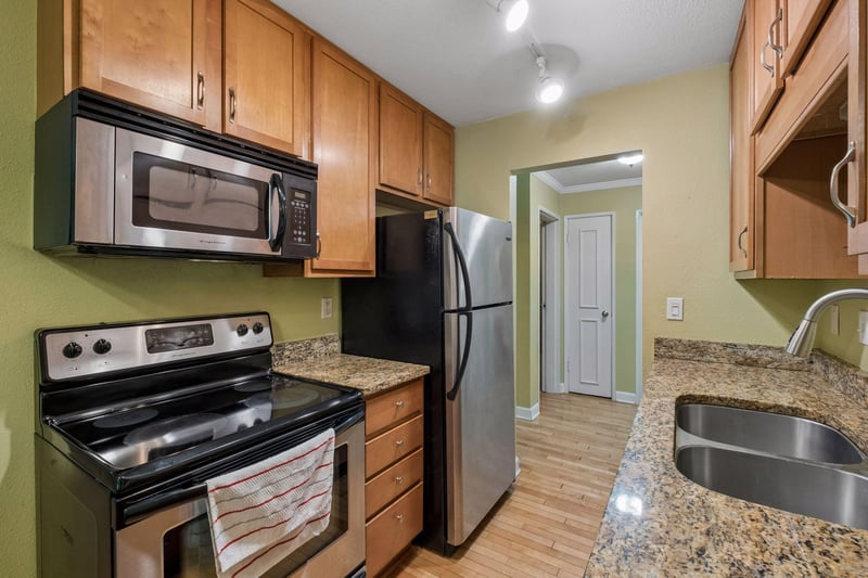 2732 Grand Ave S #1, Minneapolis, MN 55408
