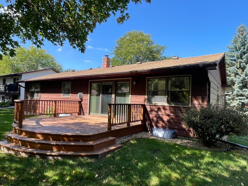 169 Mary Cir, North Mankato, MN 56003
