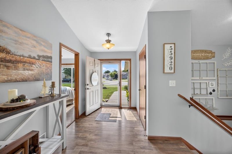 601 3rd St NE, Byron, MN 55920