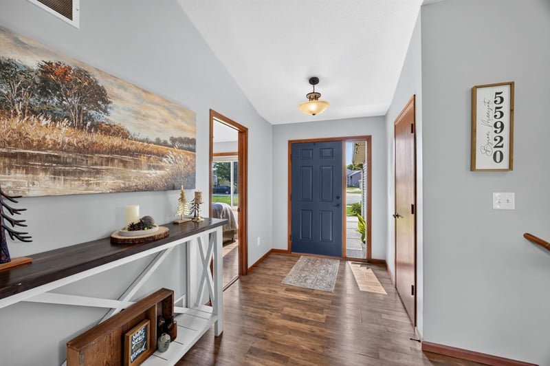601 3rd St NE, Byron, MN 55920
