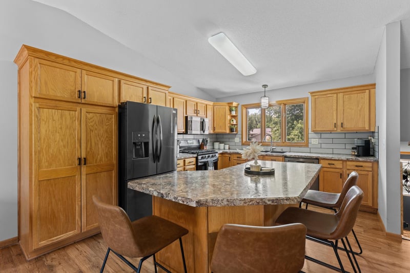 2736 Rose Dr SE, Rochester, MN 55904