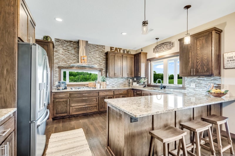 6699 313th Ave NE, North Branch, MN 55056
