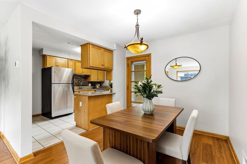 6218 France Ave S, Edina, MN 55410
