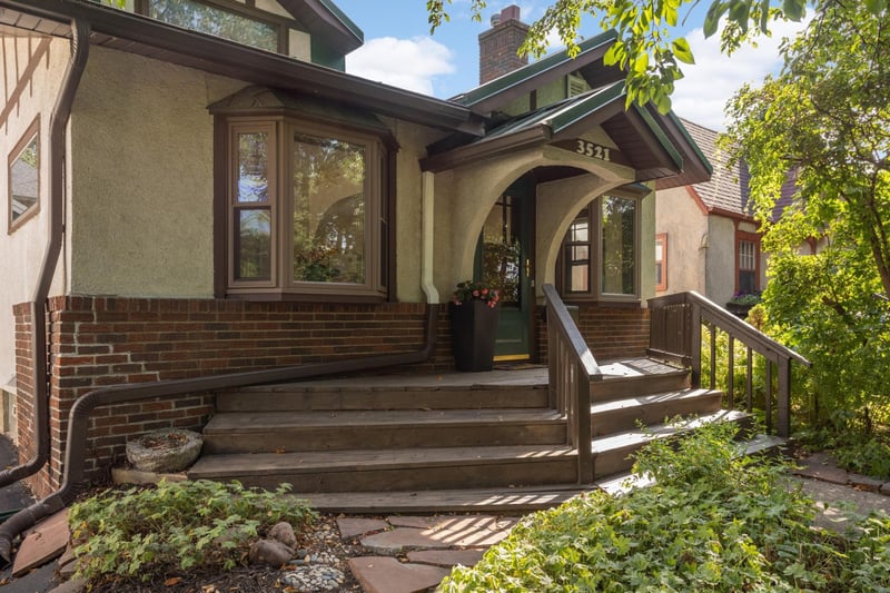 3521 E Minnehaha Pw, Minneapolis, MN 55417