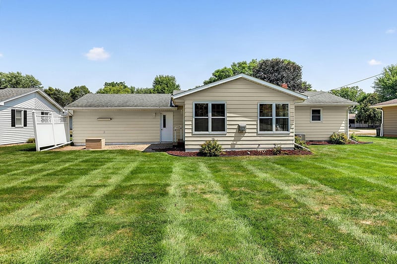 523 6th Ave N, Cold Spring, MN 56320