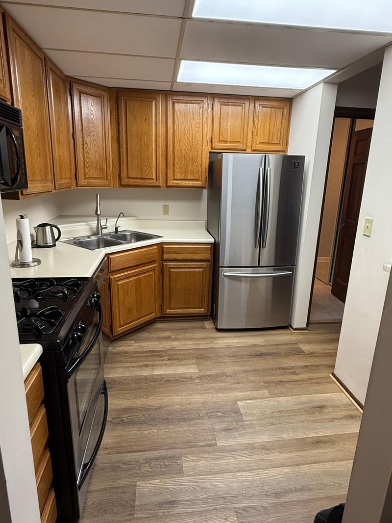 6670 Vernon Ave S #106, Edina, MN 55436