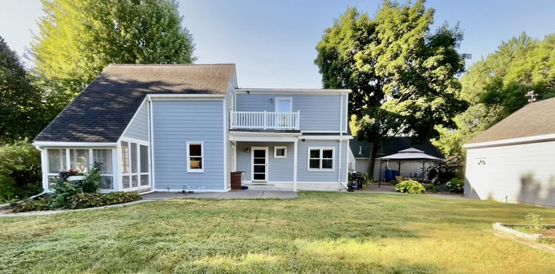 2714 Mckinley St NE, Minneapolis, MN 55418