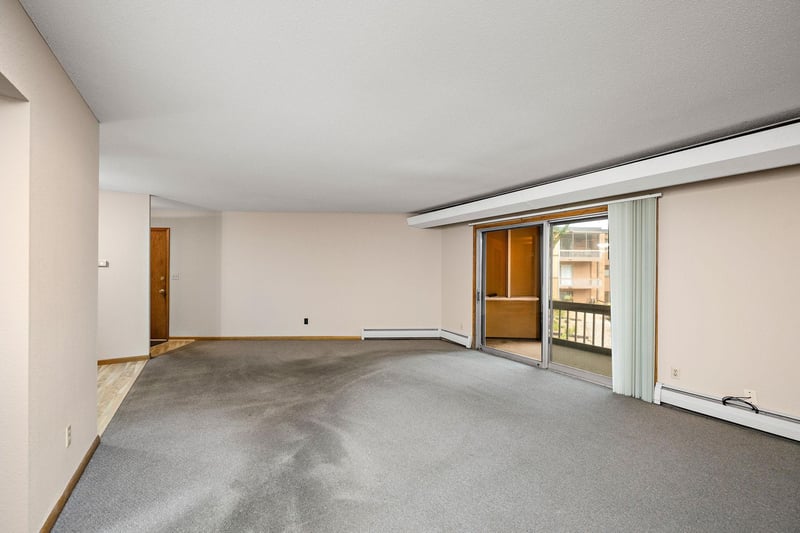 5400 Three Points Blvd #326, Mound, MN 55364