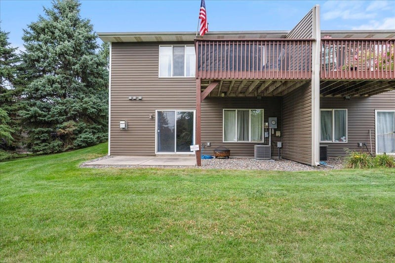 1180 122nd Ln NE, Blaine, MN 55434