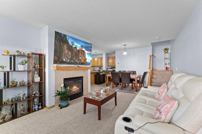 6133 Maclynn Ave NE, Albertville, MN 55301